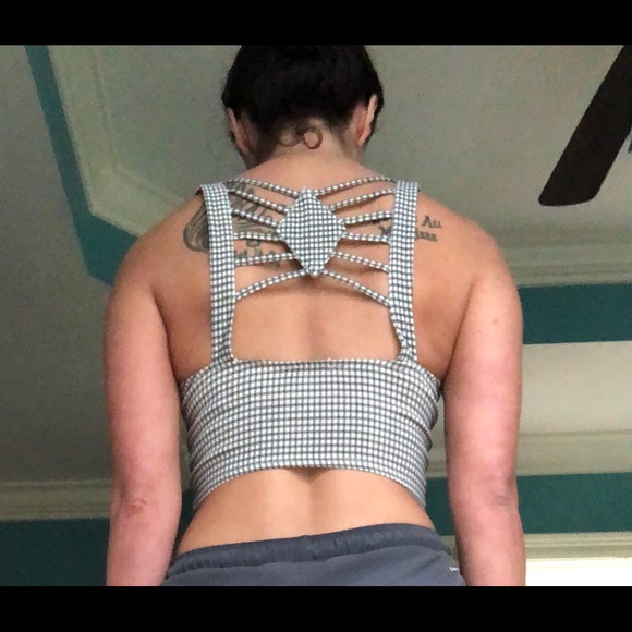 Checkered Crop - Picture 4 of 4